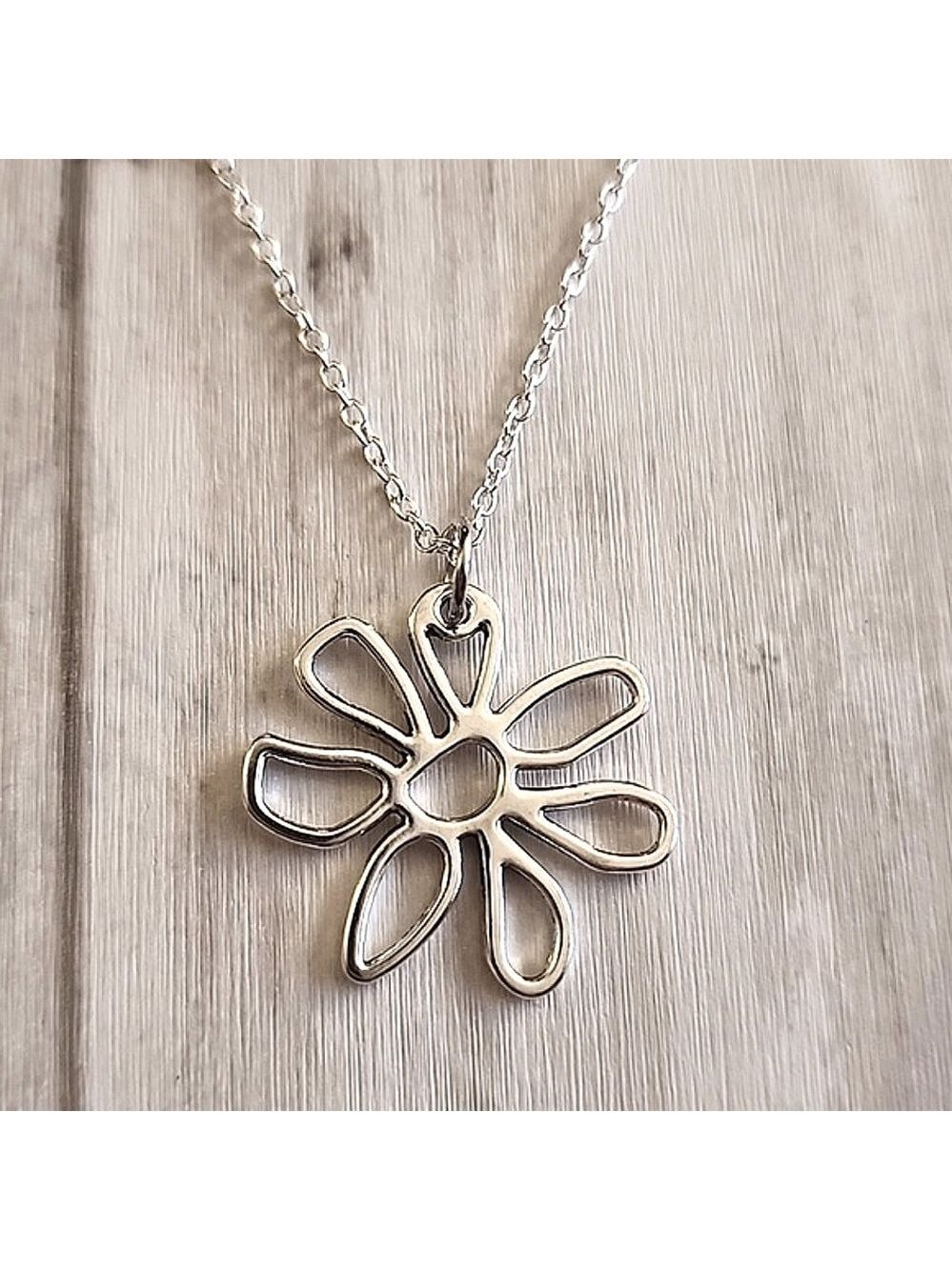 MINIMALIST Artistic Flower Necklace Silver tones 18 Inch Chain NY - Picture 1 of 4